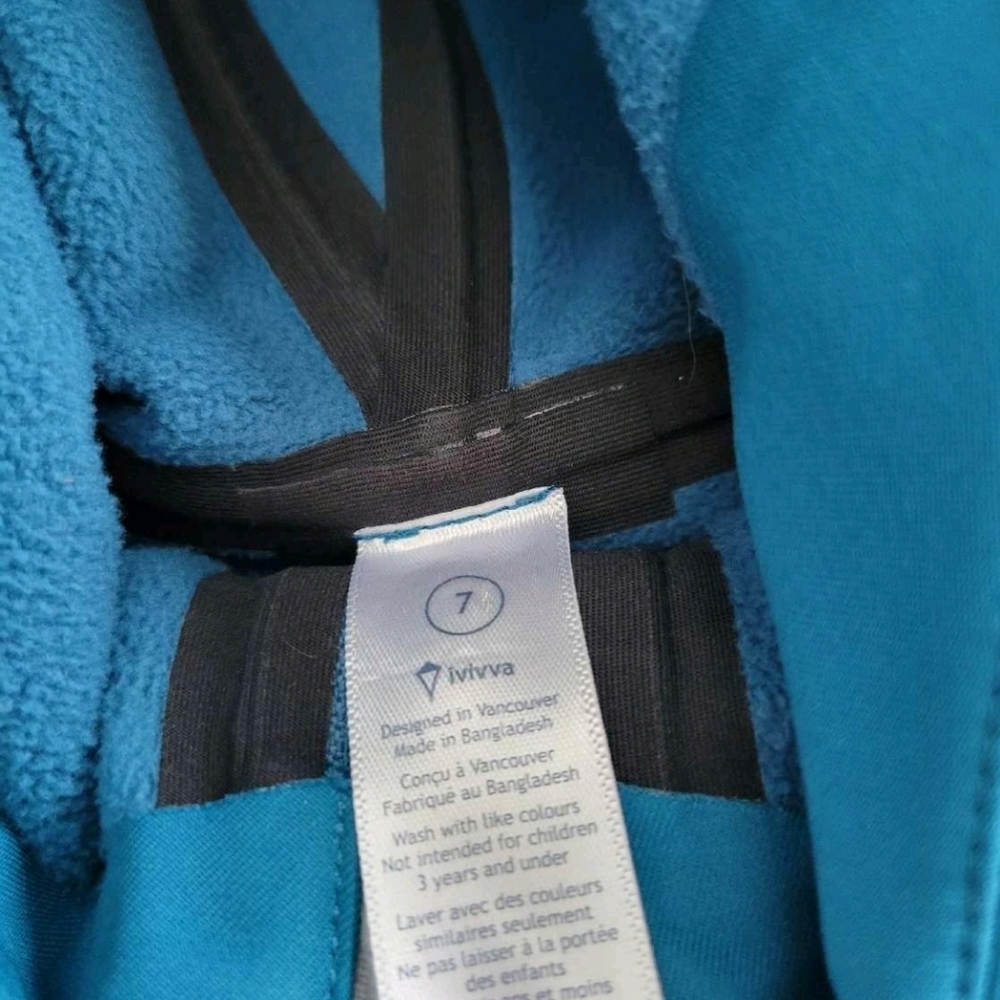 Ivivva Take on the Elements Jacket - Picture 9 of 10